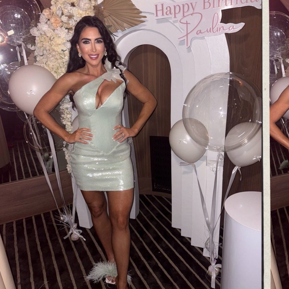 Elegant White Sequin Party Dress